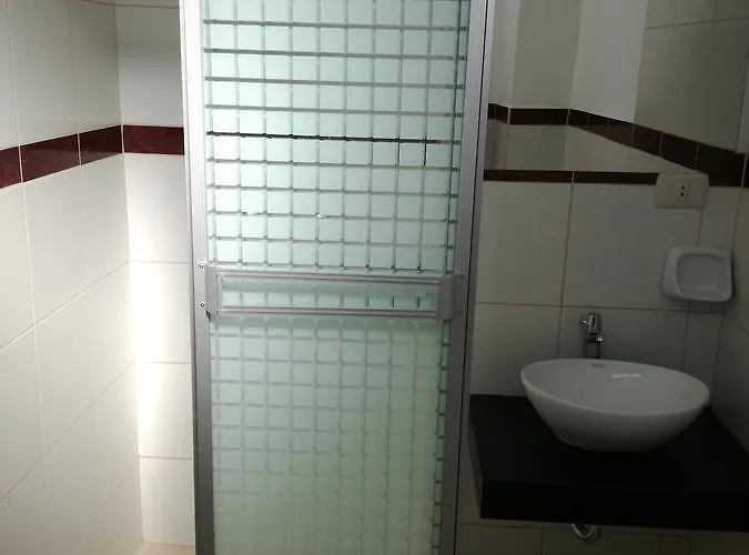 Kapeshi Hotel